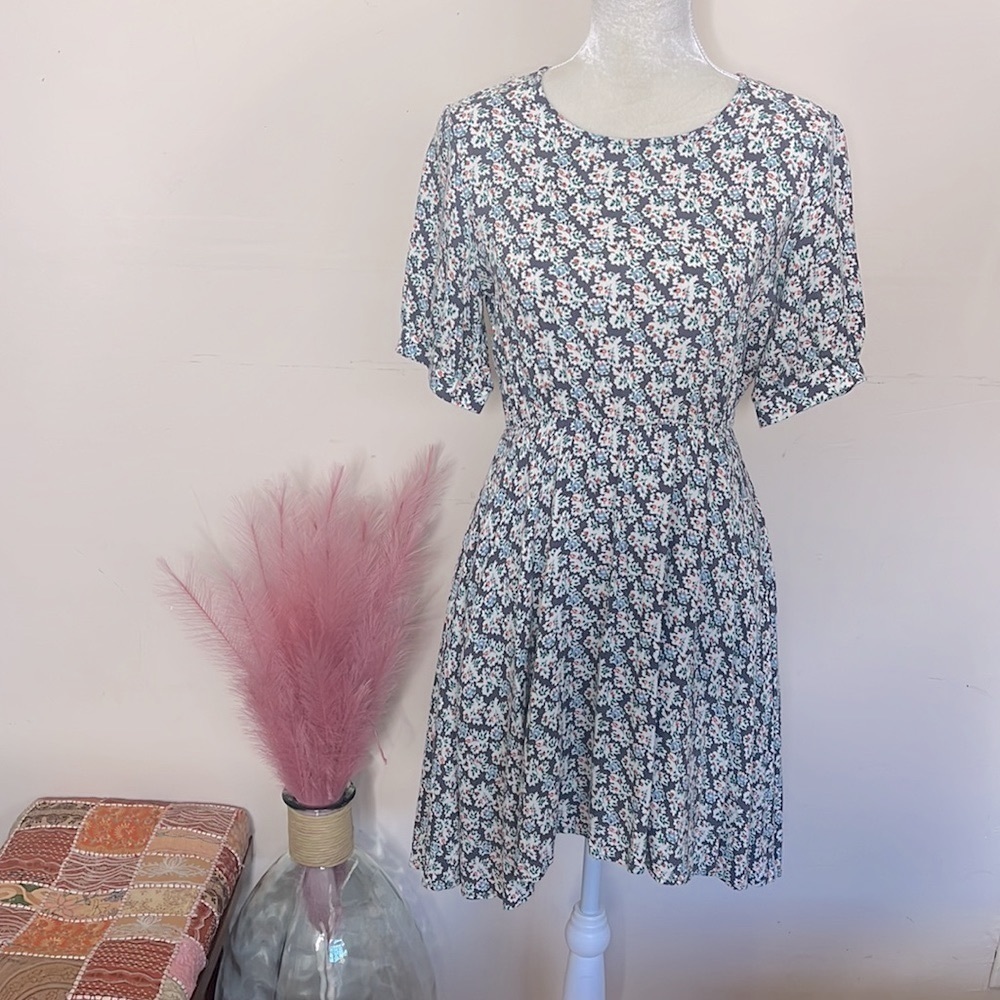 Freeway • boutique floral cottage core fit flare dress
